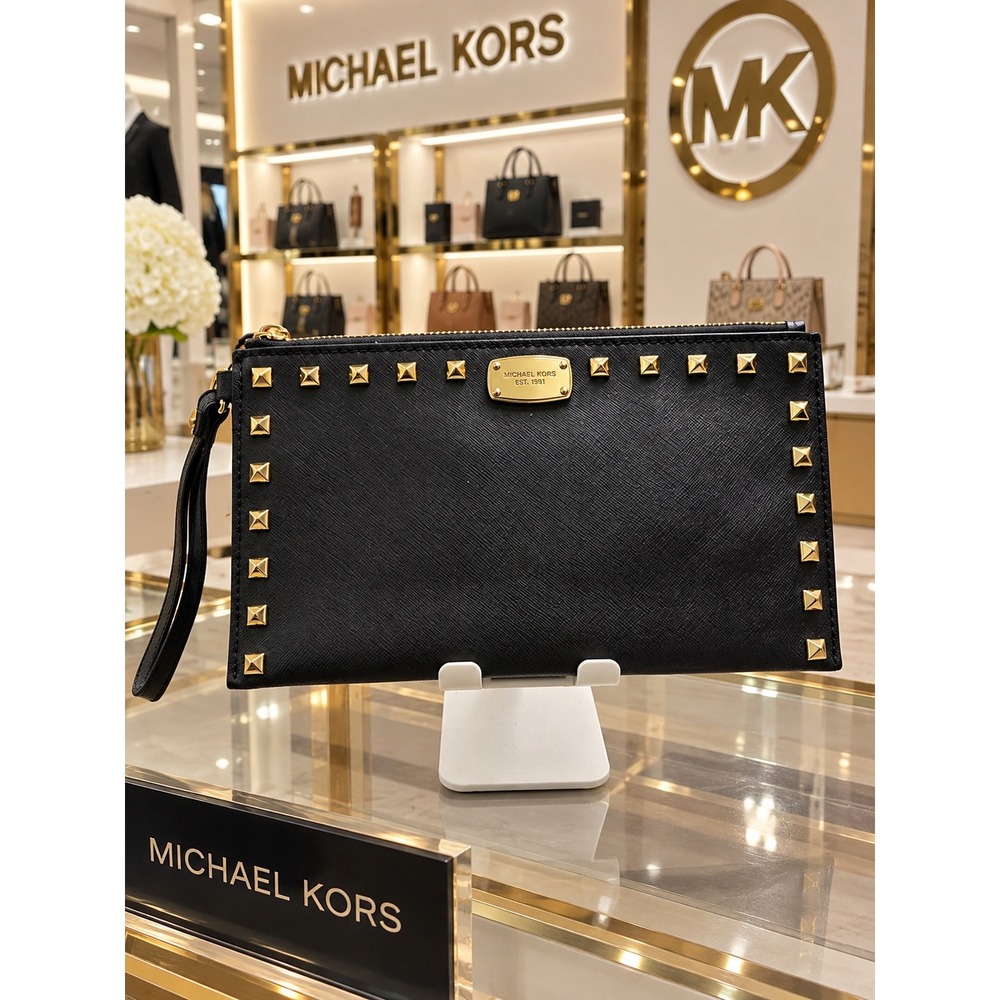 W270 Michael Kors Sandrine wristlet